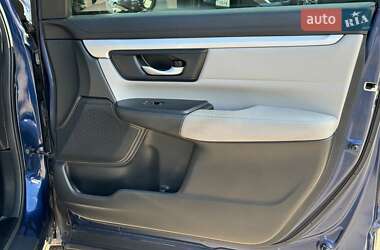 Внедорожник / Кроссовер Honda CR-V 2018 в 