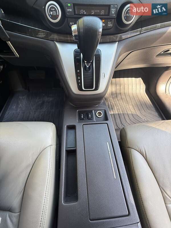 Внедорожник / Кроссовер Honda CR-V 2013 в Ахтырке
