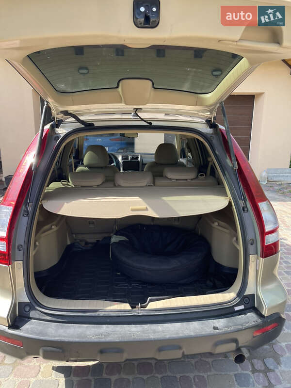 Внедорожник / Кроссовер Honda CR-V 2007 в Львове