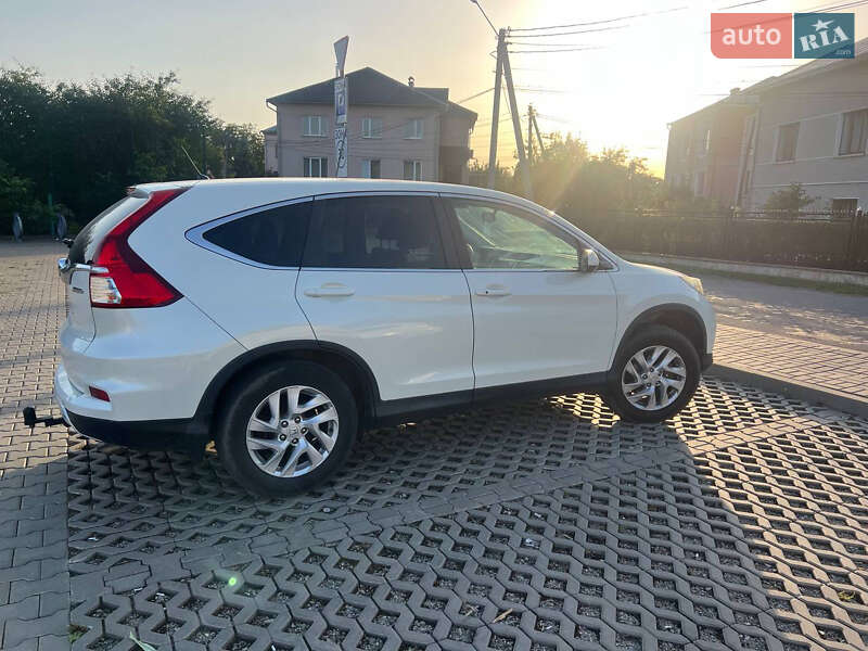 Внедорожник / Кроссовер Honda CR-V 2015 в Ивано-Франковске