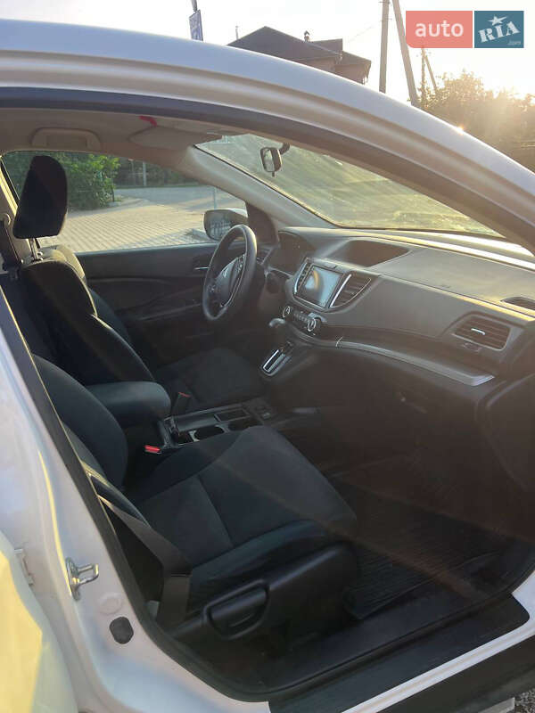 Внедорожник / Кроссовер Honda CR-V 2015 в Ивано-Франковске