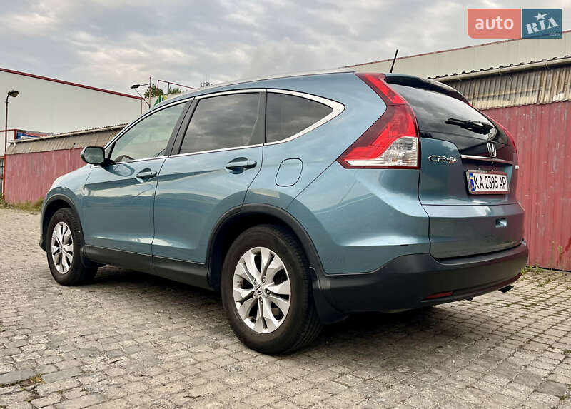 Внедорожник / Кроссовер Honda CR-V 2014 в Киеве