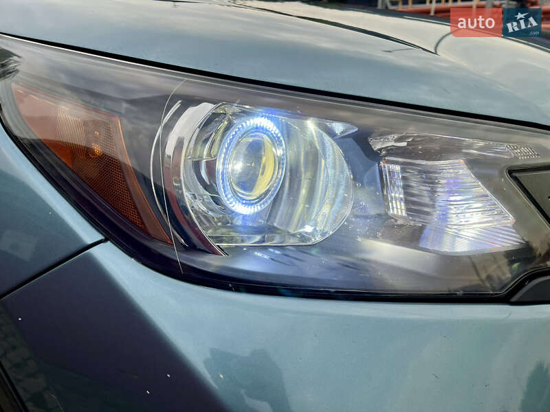 Внедорожник / Кроссовер Honda CR-V 2014 в Киеве