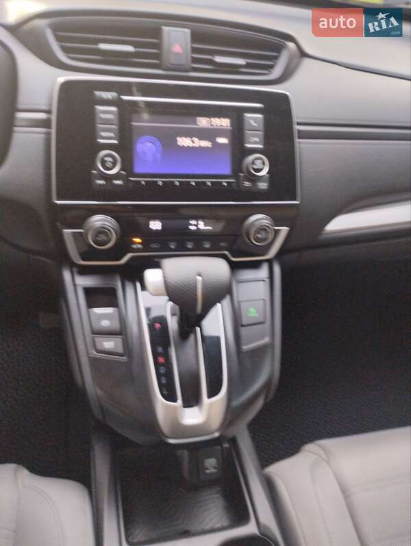 Внедорожник / Кроссовер Honda CR-V 2017 в Чернигове