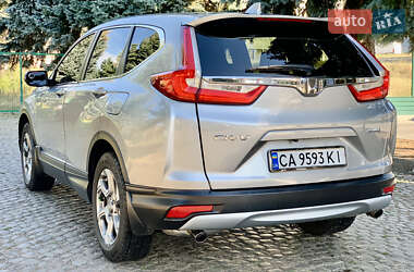 Внедорожник / Кроссовер Honda CR-V 2018 в 