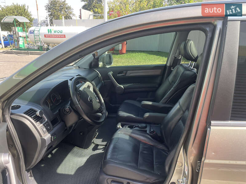 Внедорожник / Кроссовер Honda CR-V 2008 в Киеве
