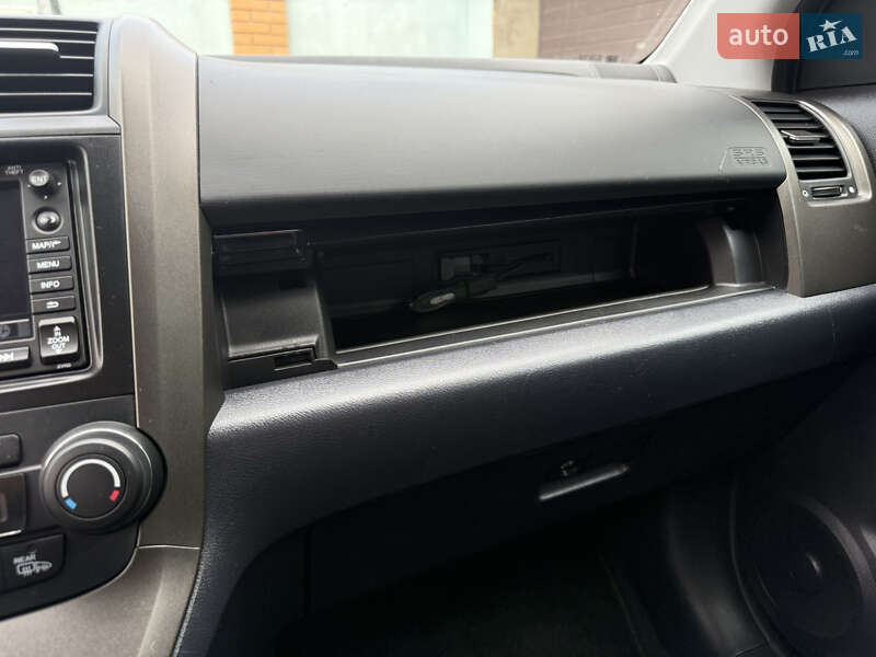 Внедорожник / Кроссовер Honda CR-V 2011 в Луцке