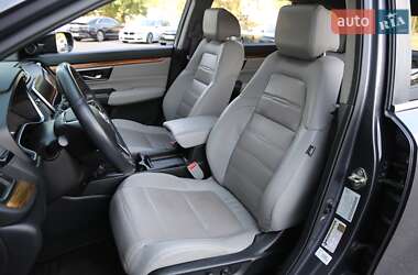 Внедорожник / Кроссовер Honda CR-V 2019 в 