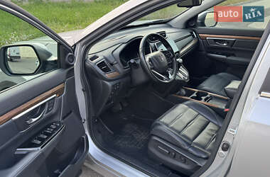Внедорожник / Кроссовер Honda CR-V 2018 в 