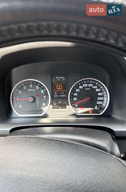 Внедорожник / Кроссовер Honda CR-V 2010 в 
