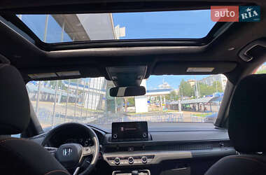 Внедорожник / Кроссовер Honda CR-V 2022 в 