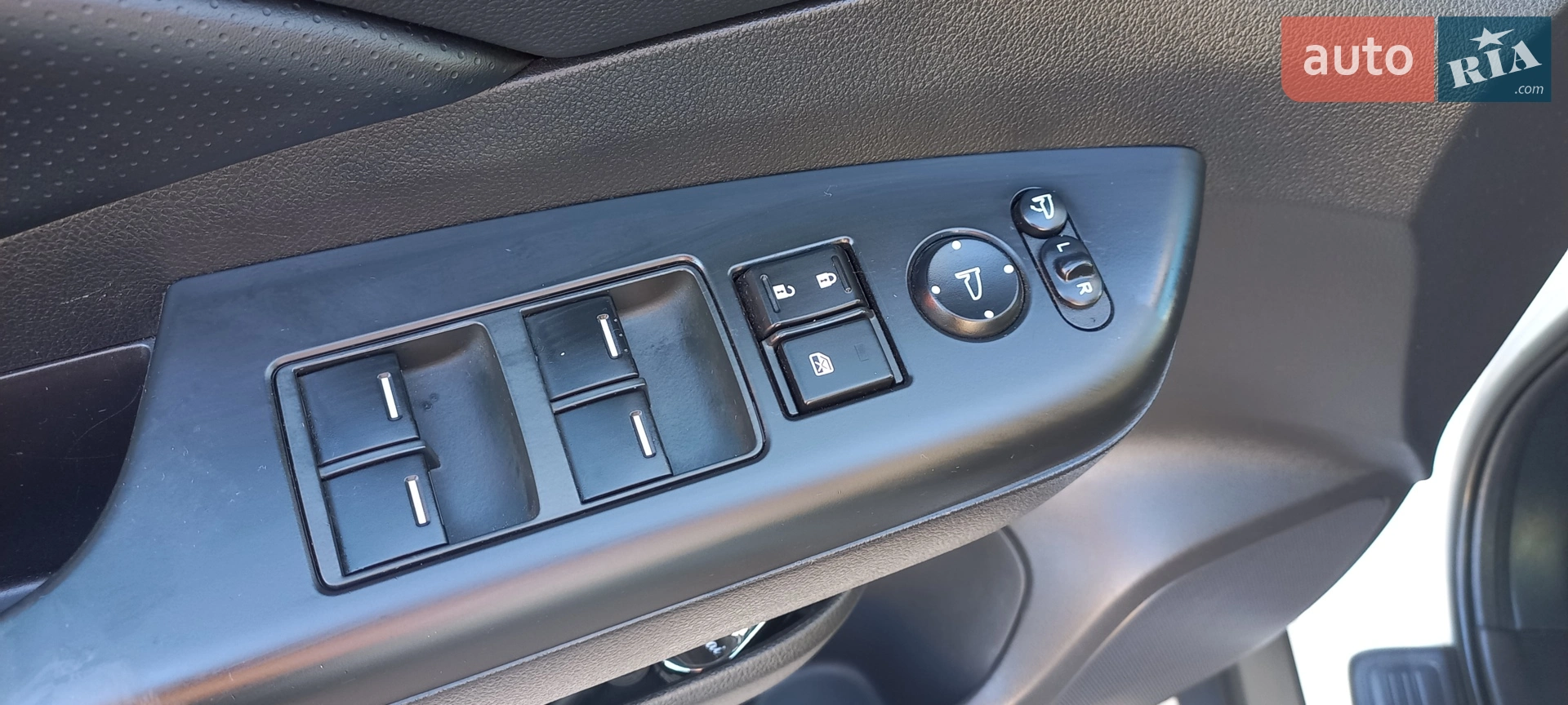 2014 Honda CR-V - мініатюра 4