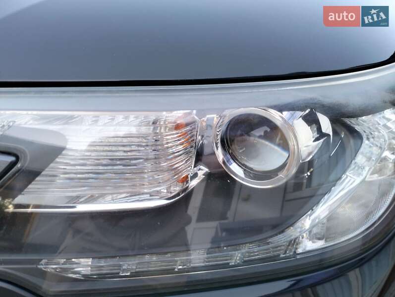 Внедорожник / Кроссовер Honda CR-V 2014 в Тернополе фото 39 Внедорожник / Кроссовер Honda CR-V 2014 в Тернополе
