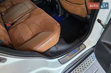 Внедорожник / Кроссовер Honda CR-V 2014 в 