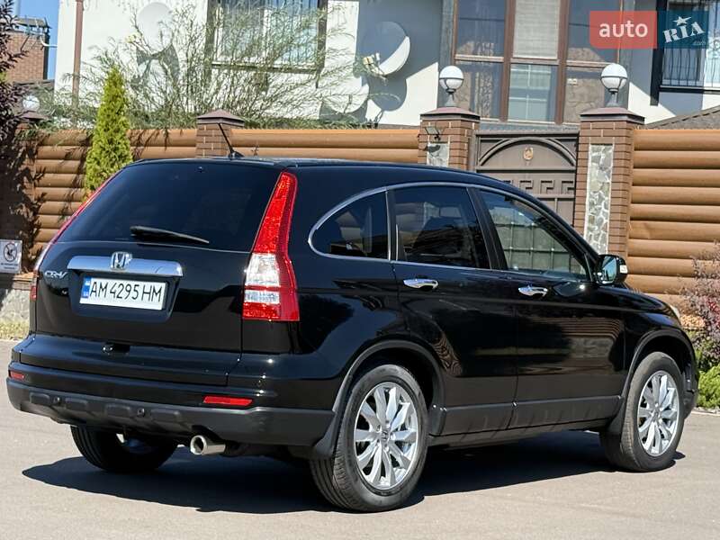 Позашляховик / Кросовер Honda CR-V 2012 в Києві