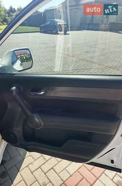 Внедорожник / Кроссовер Honda CR-V 2011 в 