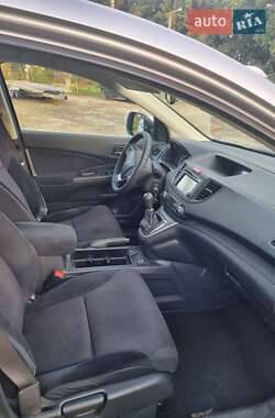 Внедорожник / Кроссовер Honda CR-V 2014 в 