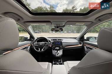 Внедорожник / Кроссовер Honda CR-V 2018 в 