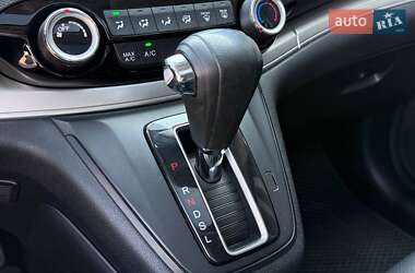 Внедорожник / Кроссовер Honda CR-V 2016 в 