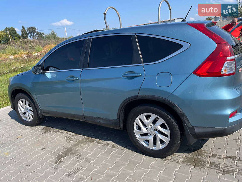 Внедорожник / Кроссовер Honda CR-V 2015 в Бородянке
