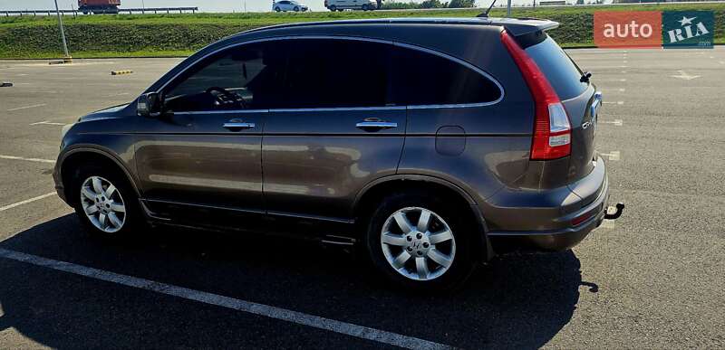 Внедорожник / Кроссовер Honda CR-V 2010 в Меденичах