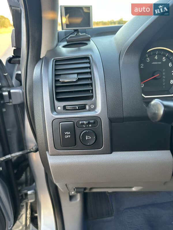 Внедорожник / Кроссовер Honda CR-V 2008 в Любешове
