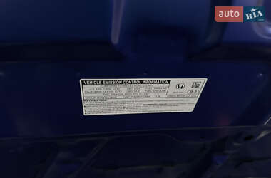Внедорожник / Кроссовер Honda CR-V 2022 в 