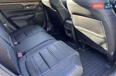 Внедорожник / Кроссовер Honda CR-V 2021 в 
