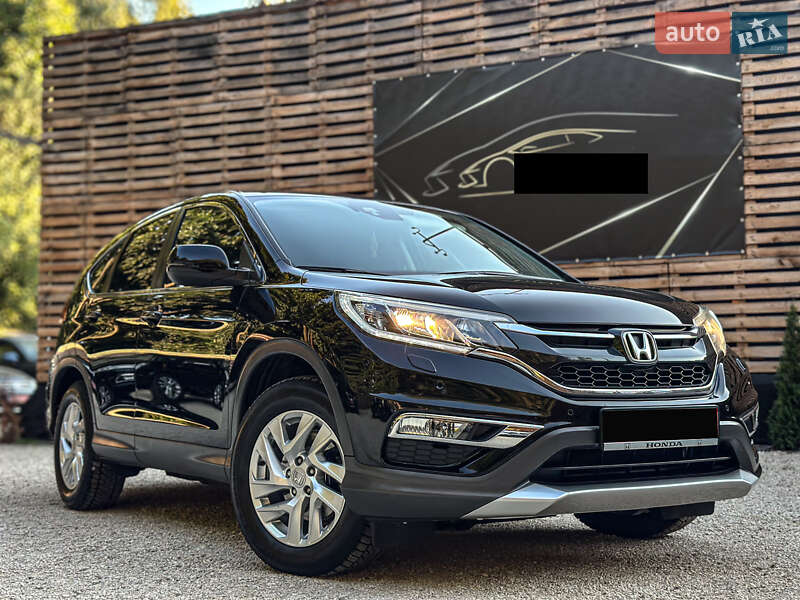 Внедорожник / Кроссовер Honda CR-V 2015 в Бродах