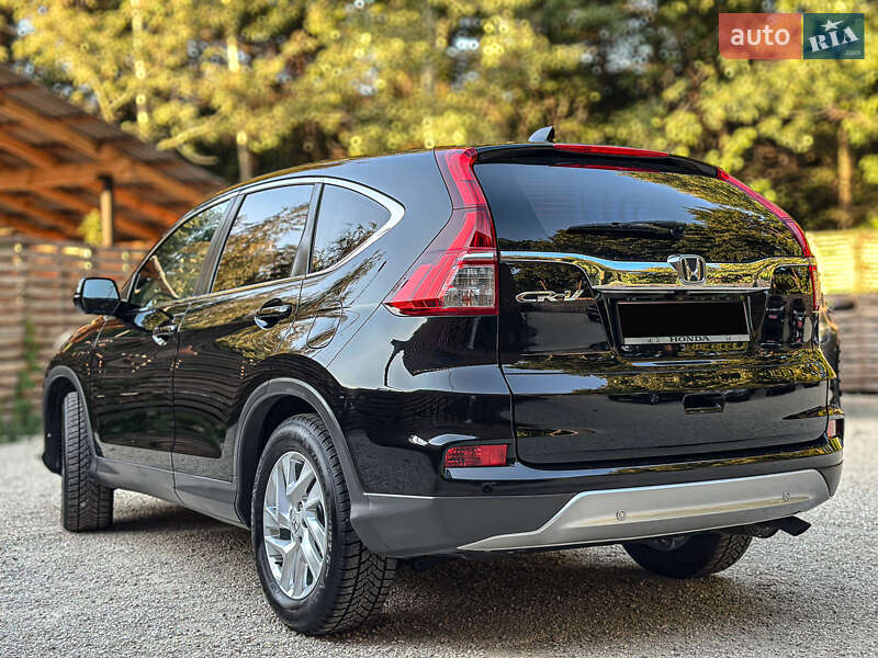 Внедорожник / Кроссовер Honda CR-V 2015 в Бродах