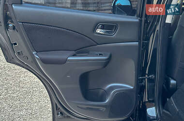 Внедорожник / Кроссовер Honda CR-V 2015 в 