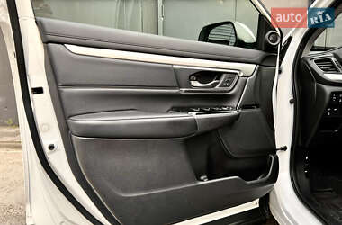 Внедорожник / Кроссовер Honda CR-V 2021 в 