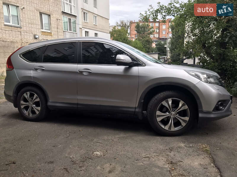 Внедорожник / Кроссовер Honda CR-V 2012 в Виннице