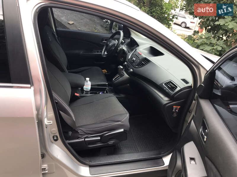 Внедорожник / Кроссовер Honda CR-V 2012 в Виннице