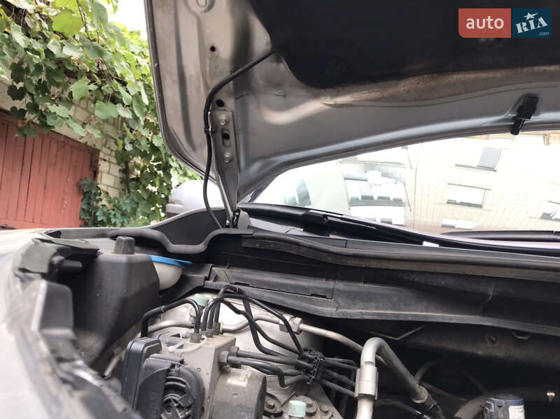 Внедорожник / Кроссовер Honda CR-V 2012 в Виннице