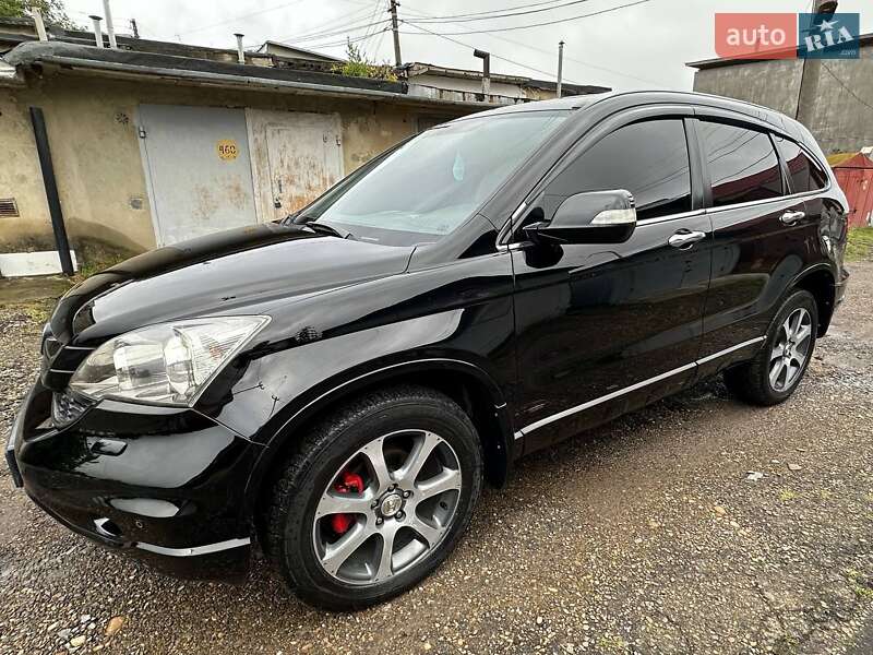 Внедорожник / Кроссовер Honda CR-V 2012 в Черновцах