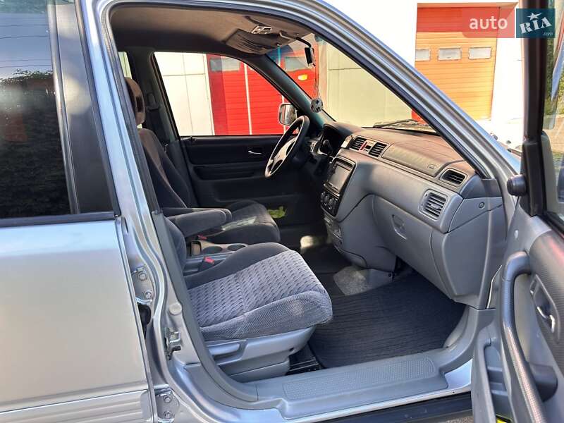 Внедорожник / Кроссовер Honda CR-V 2001 в Запорожье
