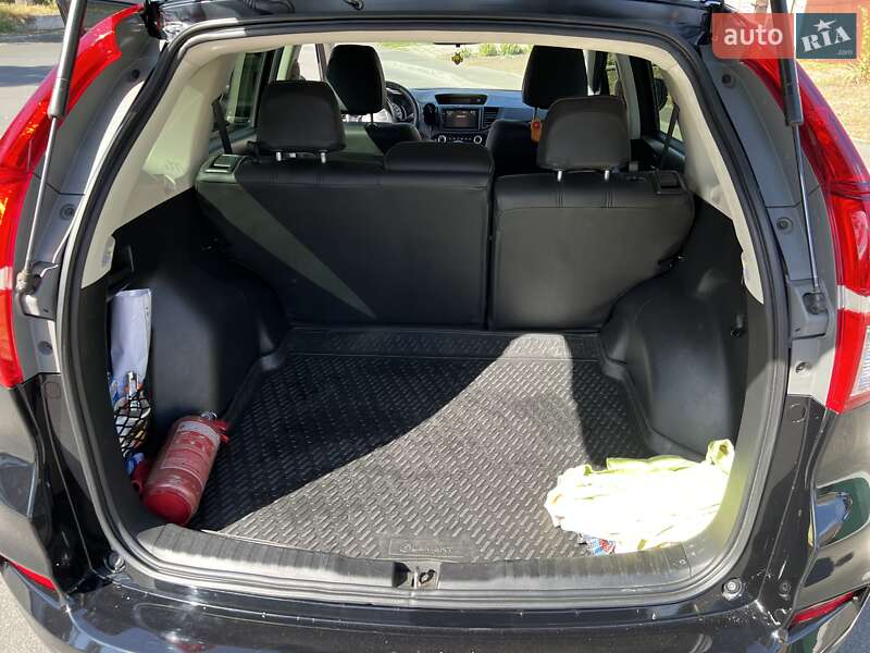 Позашляховик / Кросовер Honda CR-V 2016 в Дніпрі