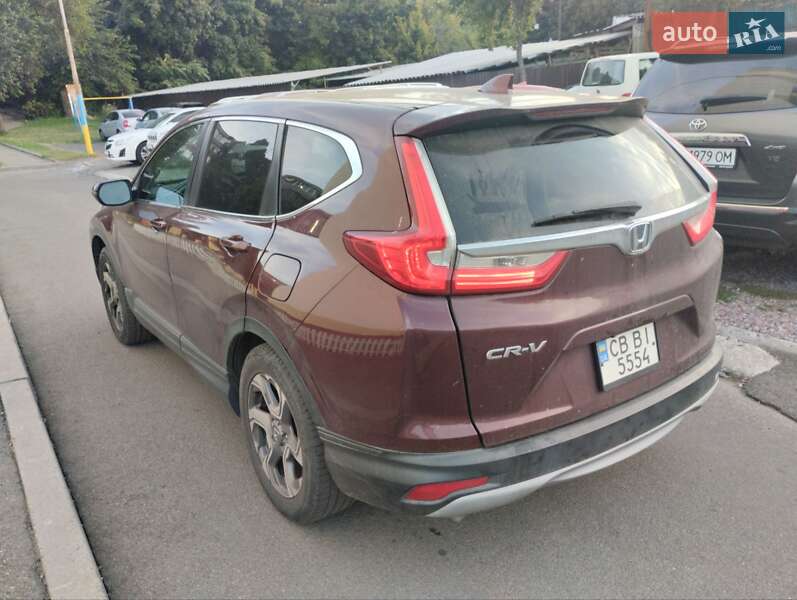 Позашляховик / Кросовер Honda CR-V 2017 в Чернігові