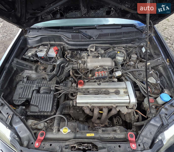 Внедорожник / Кроссовер Honda CR-V 1998 в Львове фото 3 Внедорожник / Кроссовер Honda CR-V 1998 в Львове