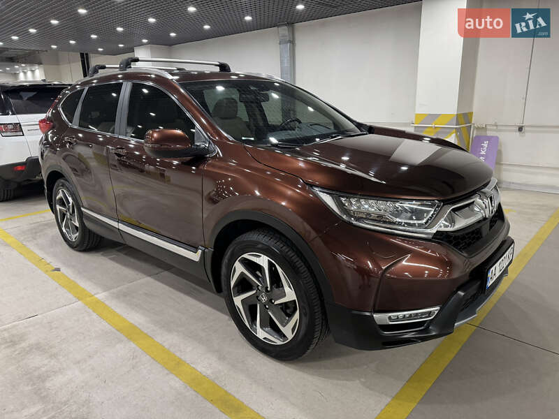 Внедорожник / Кроссовер Honda CR-V 2018 в Киеве