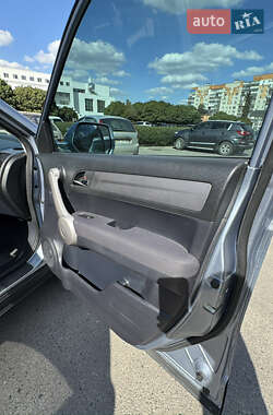 Внедорожник / Кроссовер Honda CR-V 2008 в 