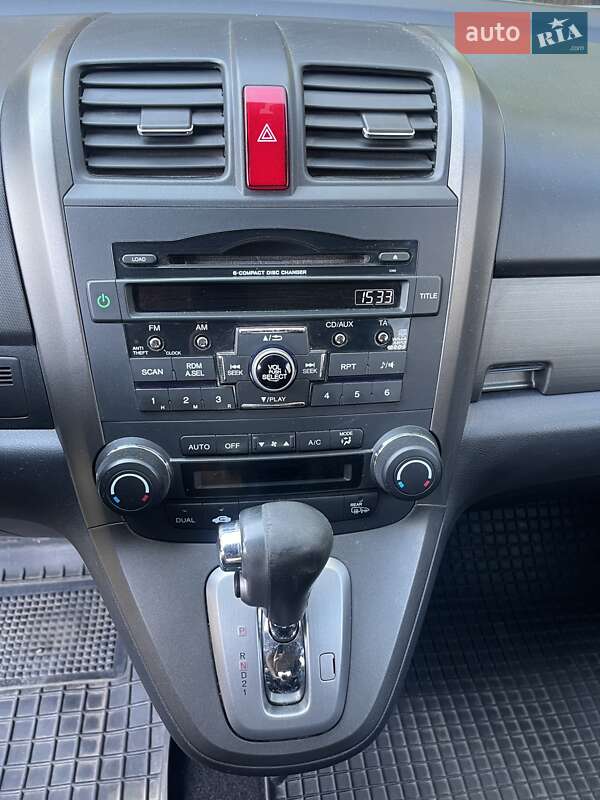 Внедорожник / Кроссовер Honda CR-V 2012 в Киеве