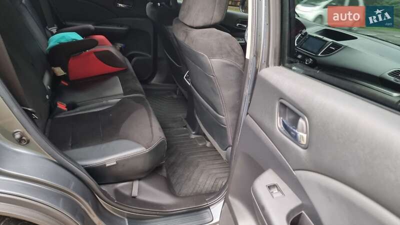 Внедорожник / Кроссовер Honda CR-V 2015 в Дрогобыче