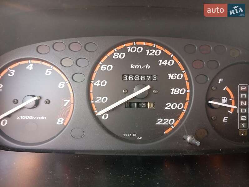 Внедорожник / Кроссовер Honda CR-V 1999 в Могилев-Подольске