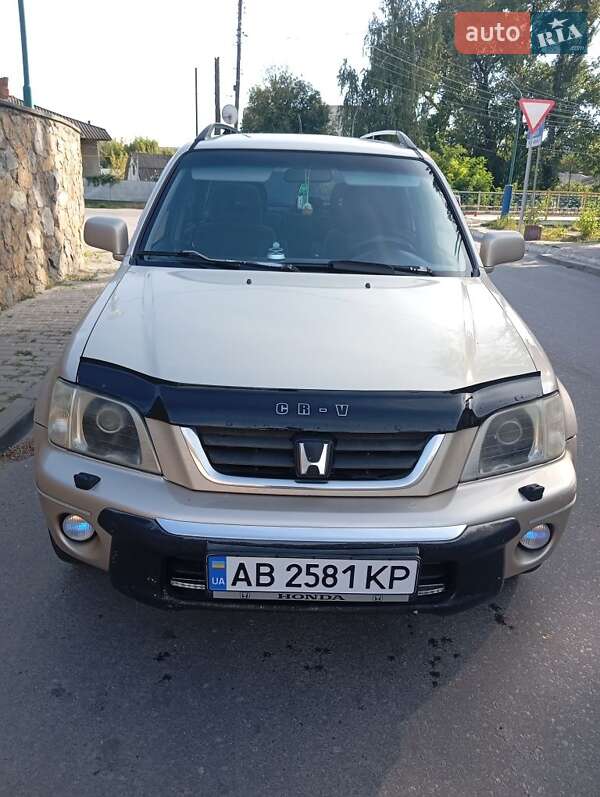 Внедорожник / Кроссовер Honda CR-V 1999 в Могилев-Подольске