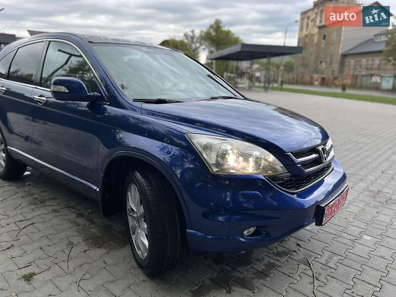 Внедорожник / Кроссовер Honda CR-V 2010 в Черновцах