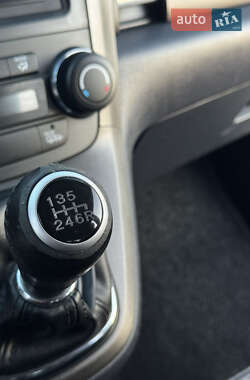 Внедорожник / Кроссовер Honda CR-V 2012 в 