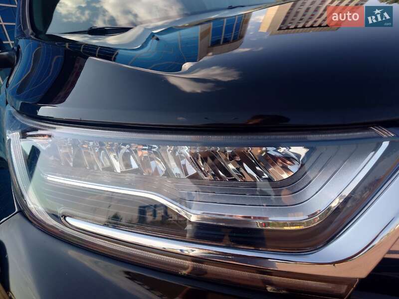 Внедорожник / Кроссовер Honda CR-V 2018 в Киеве