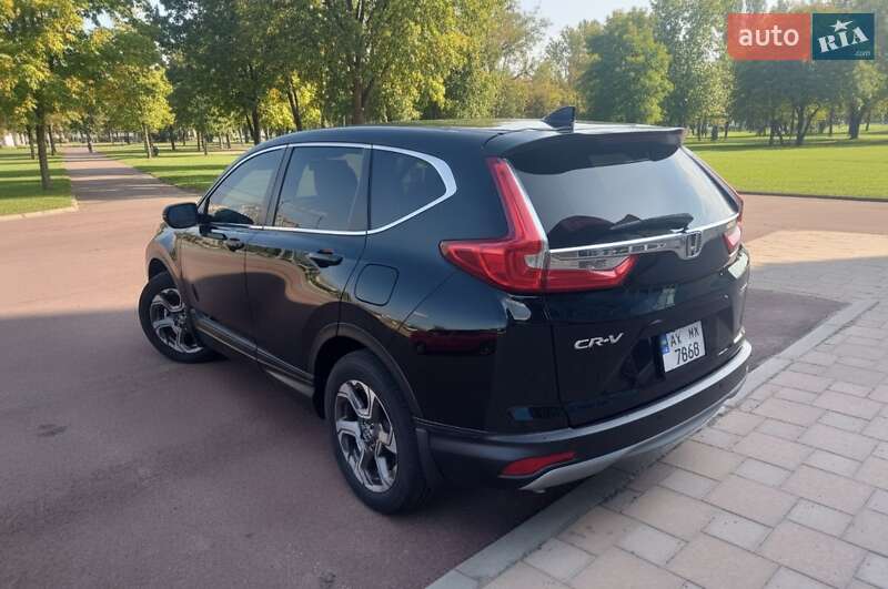 Внедорожник / Кроссовер Honda CR-V 2018 в Киеве